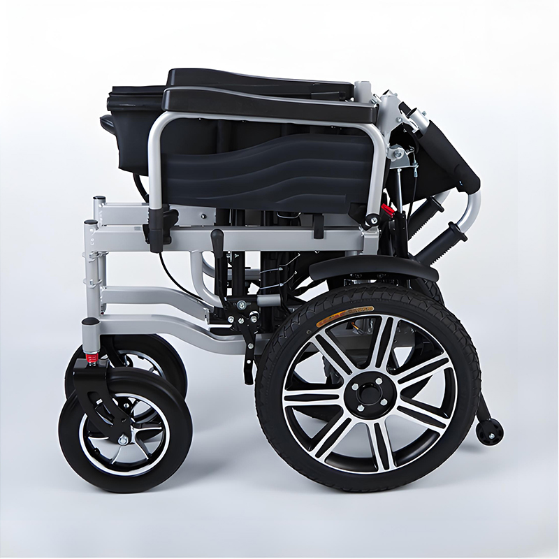 Складное электрическое инвалидное кресло N1001 стандартное с низкой спинкой (2)